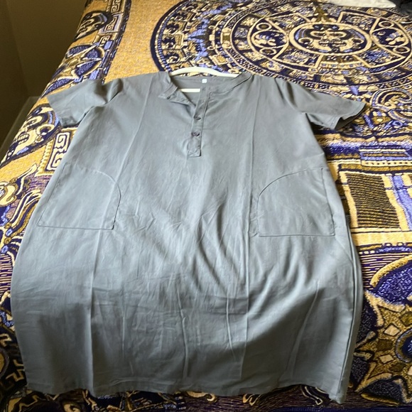 Earthy gray/brown, lightweight dress with handy side pockets. - Picture 3 of 5